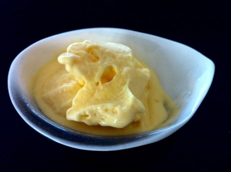 Creamy mango ice-cream | www.2aussietravellers.com