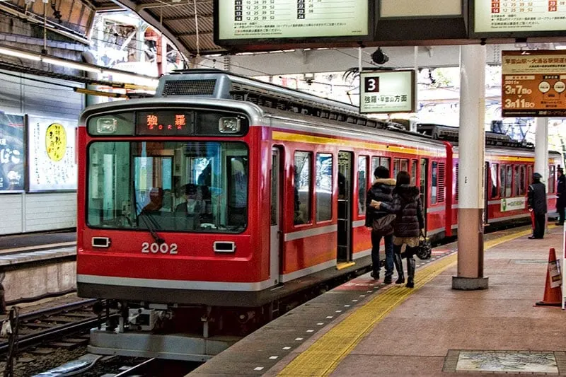 Hakone Tozen Train @ Odawara Station