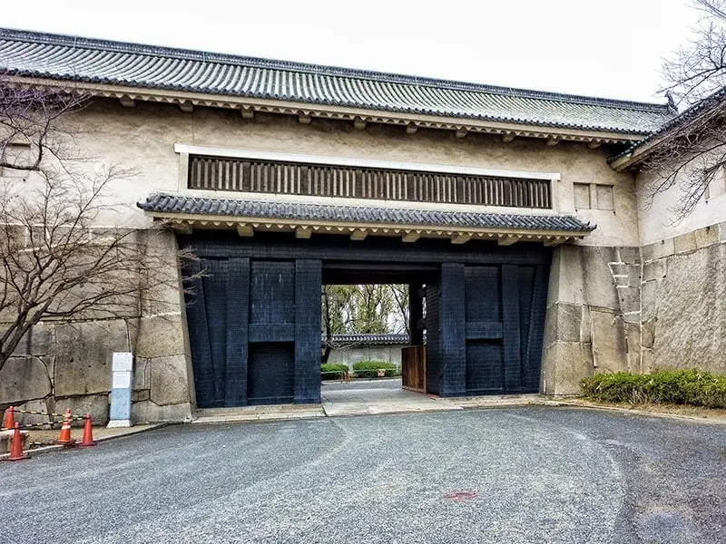 Ote-guchi gate to Osaka Castle