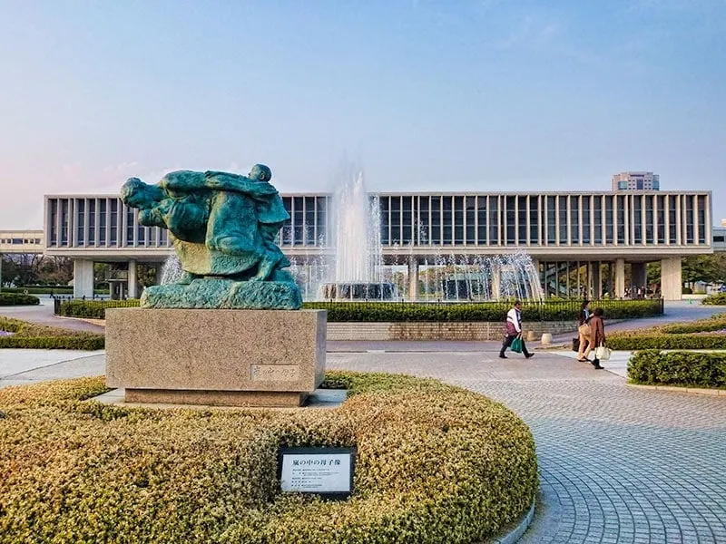 Hiroshima-Peace-Park-Museum