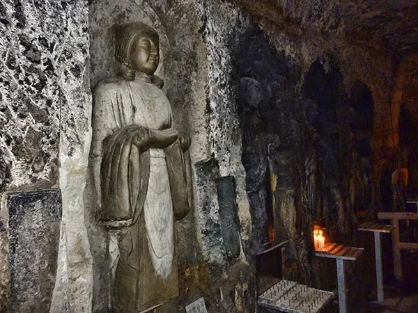 Benten-Kutsu Cave
