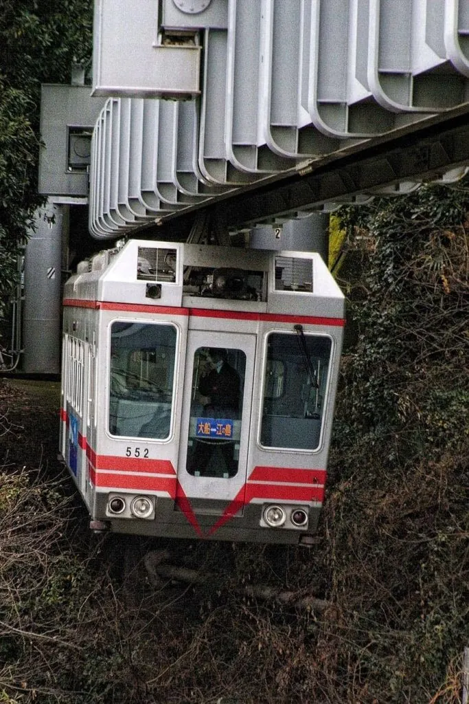 Shonan hanging monorail