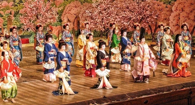 Miyako Odori in Gion Kyoto