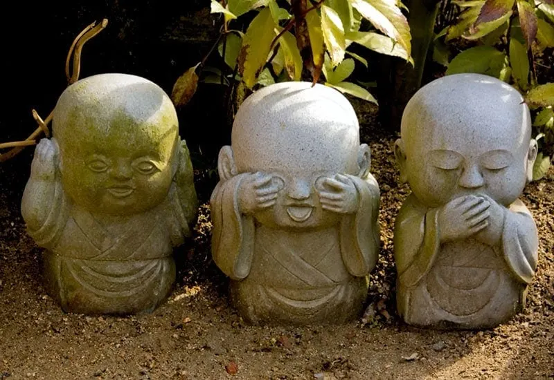 Kawaii monk statues at Daisho-in