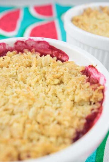Rhubarb and white chocolate crumble recipe