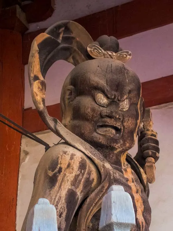 Guardian statue (Agyo) at Daigoji Temple