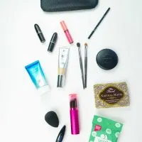 Contents of my capsule makeup bag for travel
