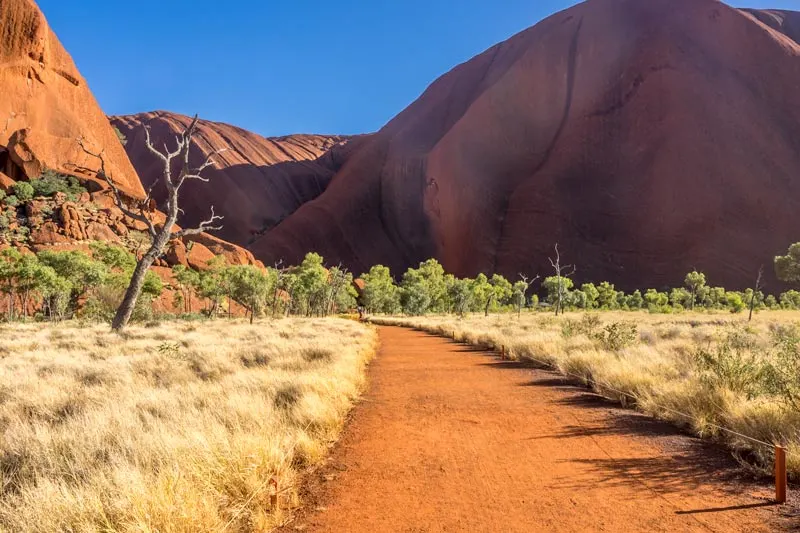 Uluru base walk track