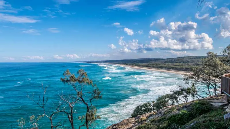 Looking south down Main Beach on Stradbroke Island from Point Lookout