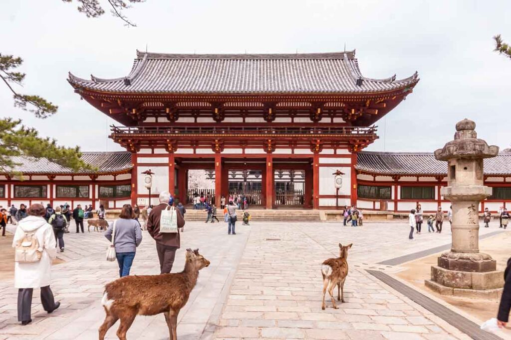 Nandaimon gate at Todai-ji