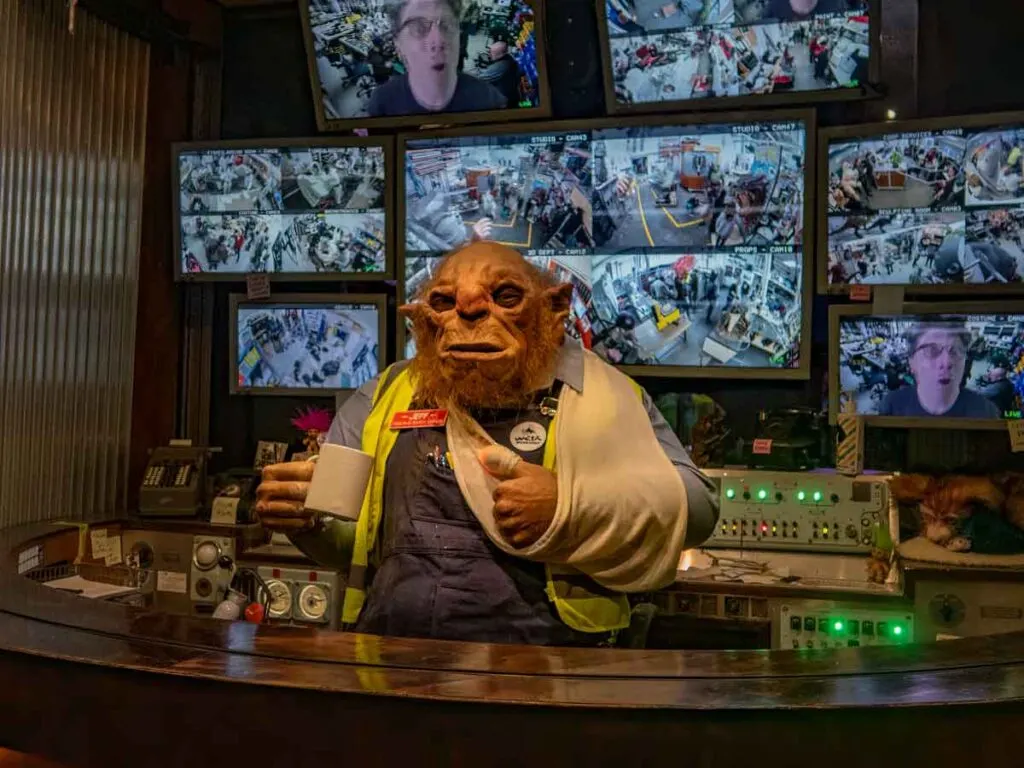 Jeff in reception is one of the Animatronics at Weta Workshop Auckland